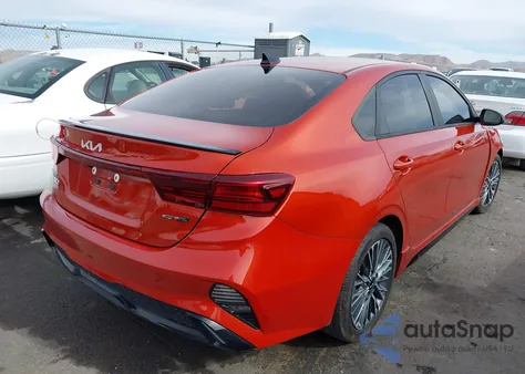 2022 Kia Forte Gt-Line из США, поврежденный, VIN 3KPF54AD2NE486328